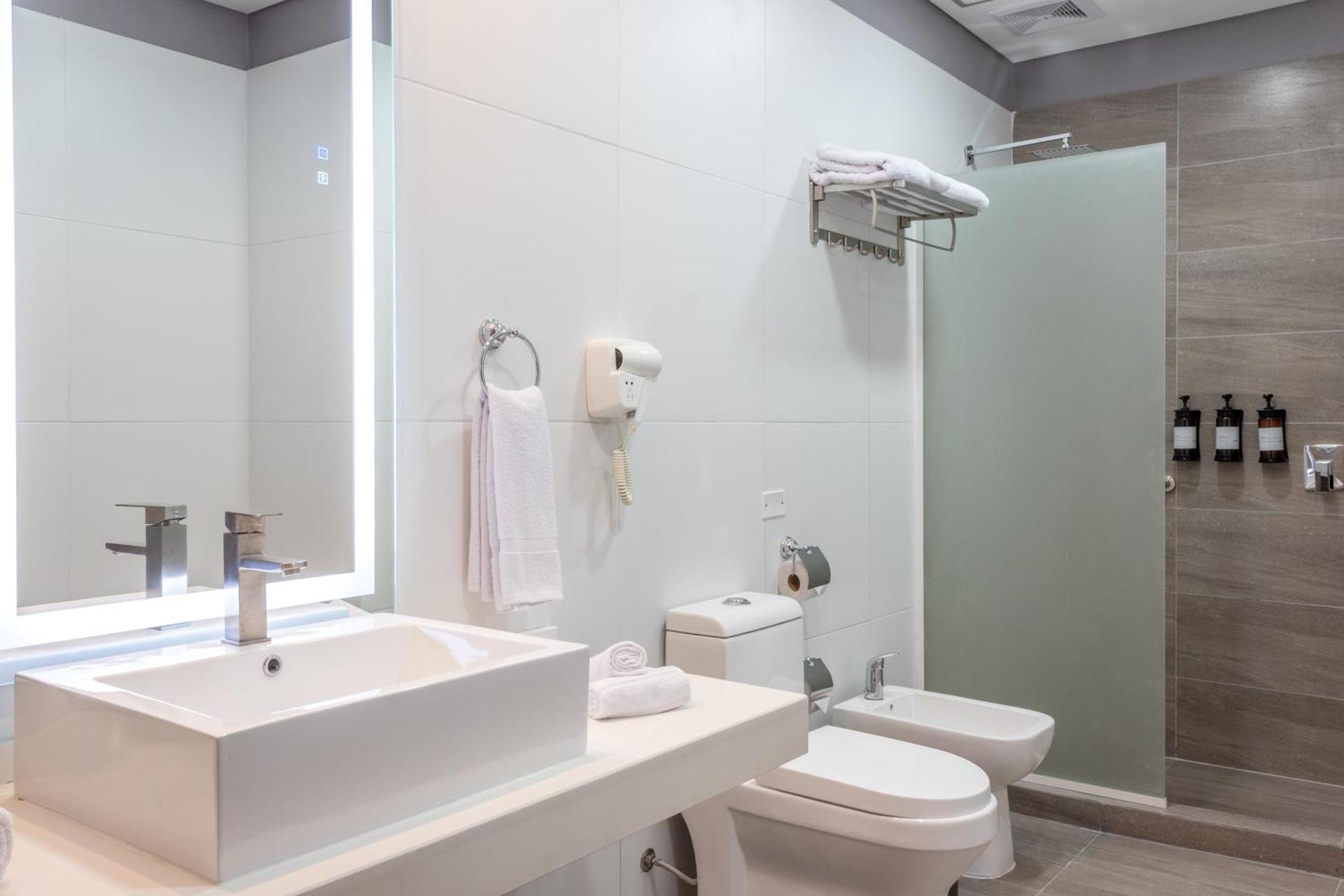 מלון Tryp By Wyndham אסונסיון מראה חיצוני תמונה