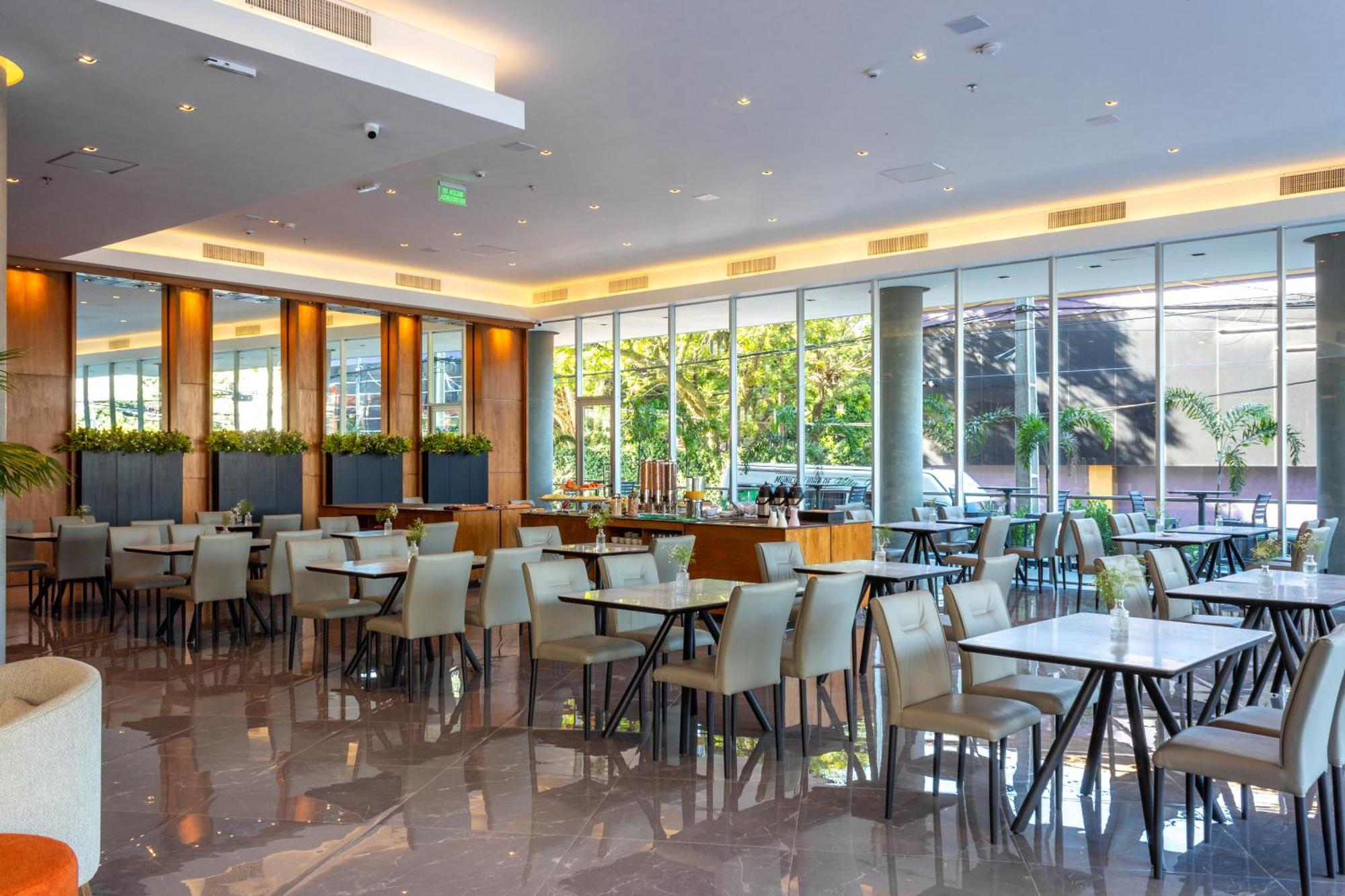 מלון Tryp By Wyndham אסונסיון מראה חיצוני תמונה