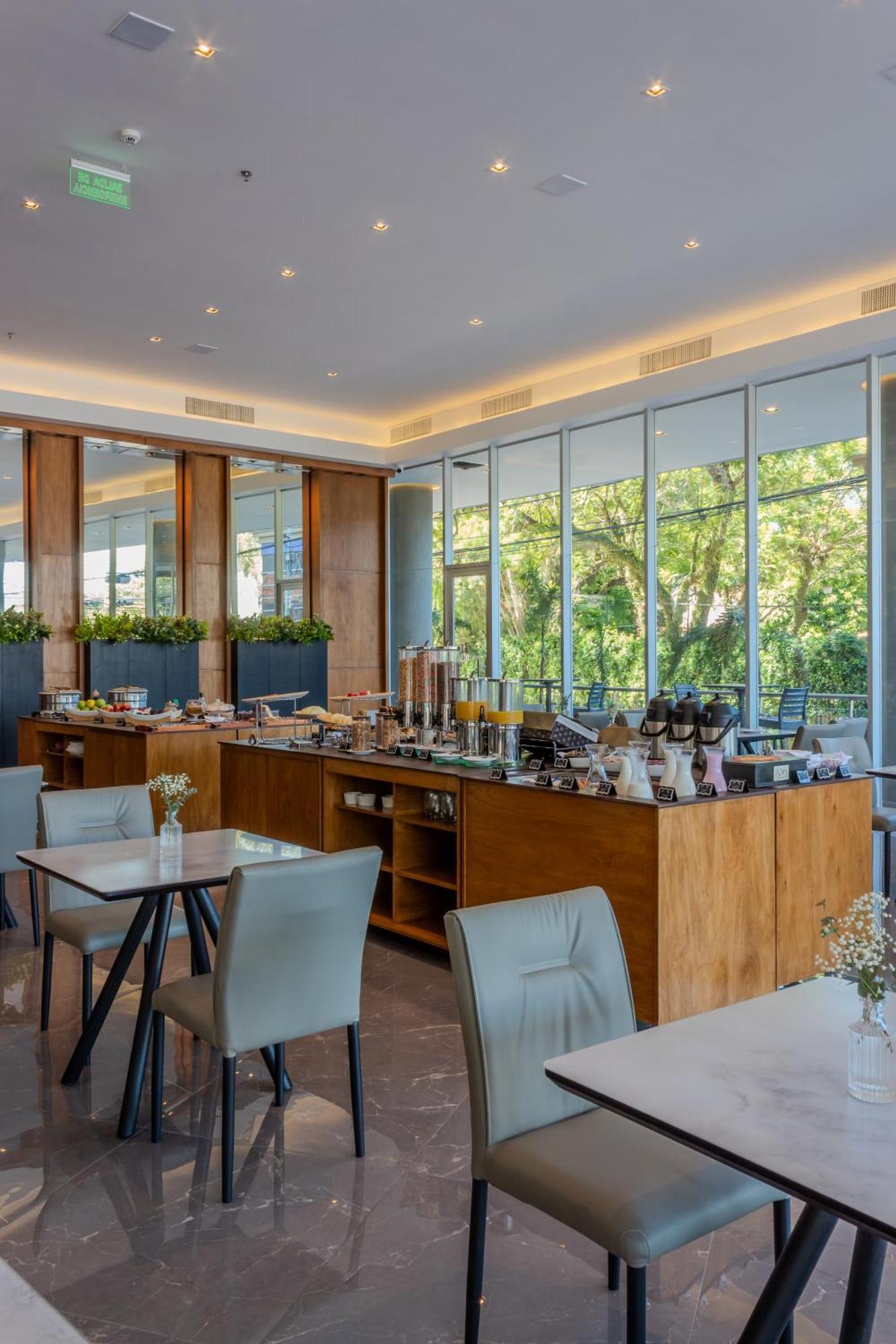 מלון Tryp By Wyndham אסונסיון מראה חיצוני תמונה